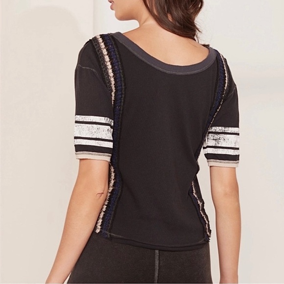 We The Free People First Place Tee
Top XS Black - Picture 2 of 11